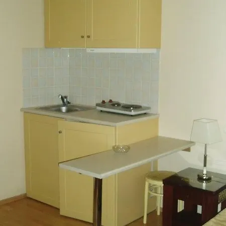 公寓式酒店 Lido 卢特拉艾季普苏